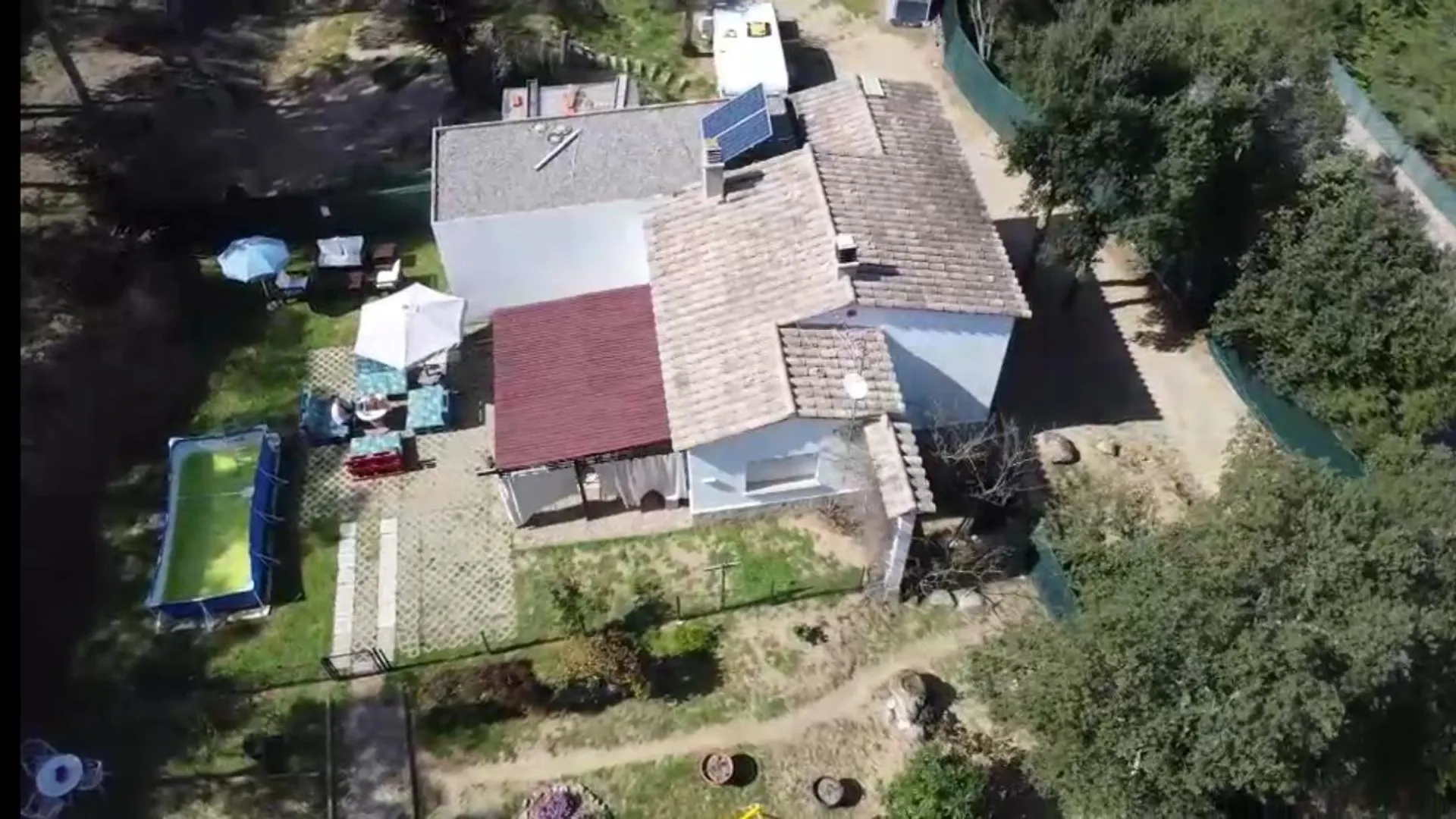 Chalet En Entorno Natural De La Costa Brava contacts